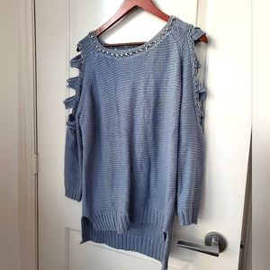 Boxy fine knit sweater